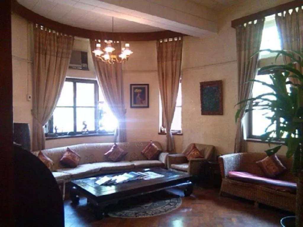 Rainbow Hotel Yangon